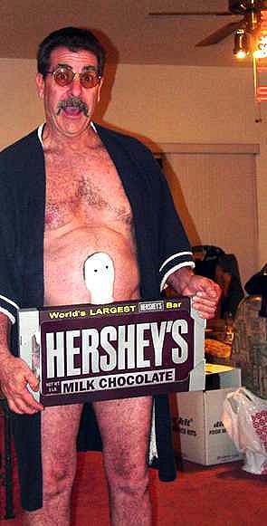 tomandhersheysnake.jpg